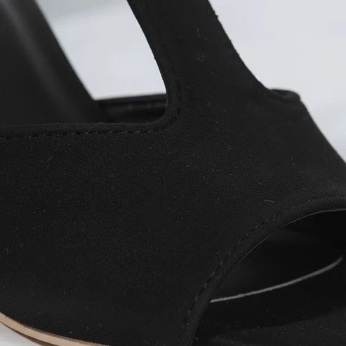 Marta - Tacones de Aguja - Negro