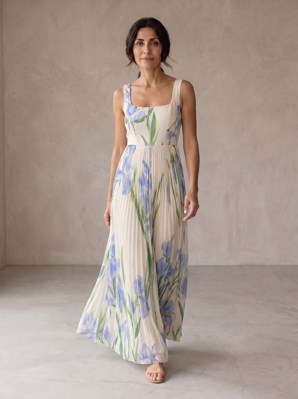 Oria - Vestido largo de corte en A con estampado floral